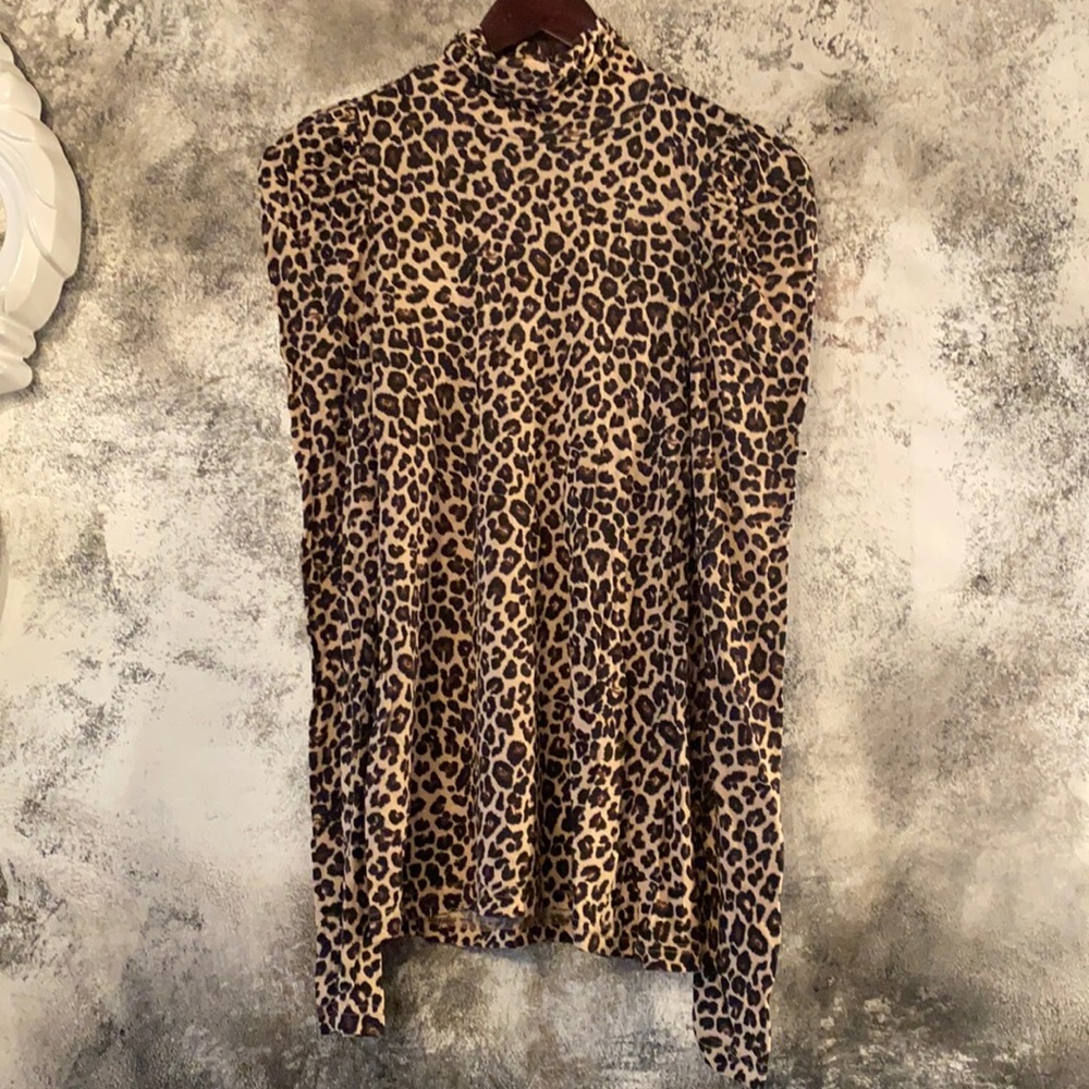 H & M Animal Print loose turtle neck!